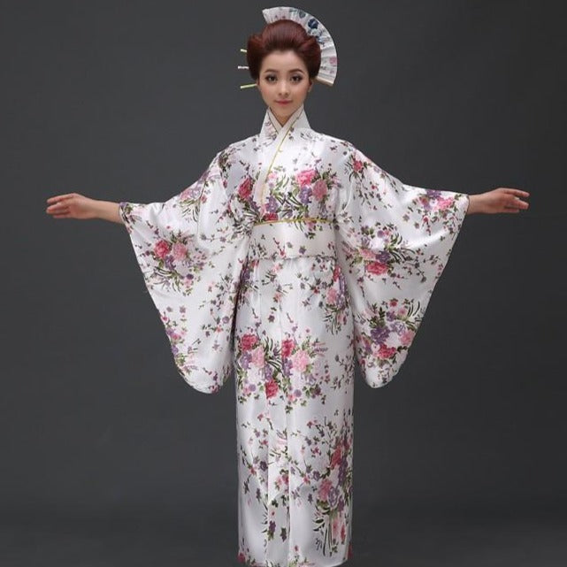 Floral Silk Blend Traditional Japanese Kimono – IDREAMMART