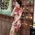 Klassisches knielanges chinesisches Abendkleid aus Seiden-Cheongsam mit Blumenmuster