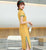 Mini robe chinoise à manches courtes et broderie florale en coton emblématique