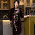 Vestido chino cheongsam de terciopelo floral con media manga y cuello con agujero de llave