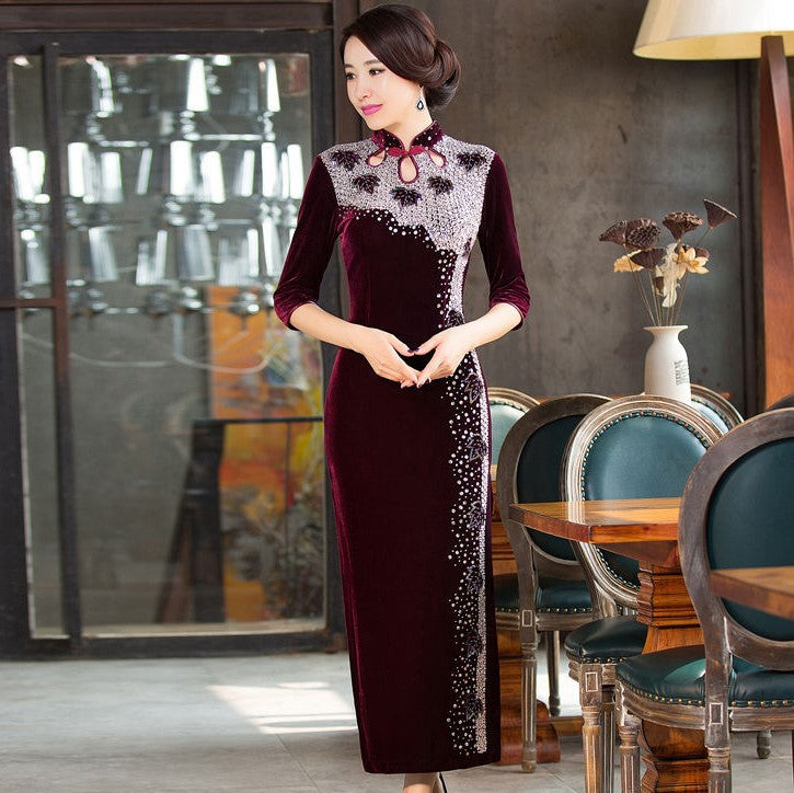Keyhole Neck Full Length Velvet Cheongsam Chinese Dress with Sequins ...