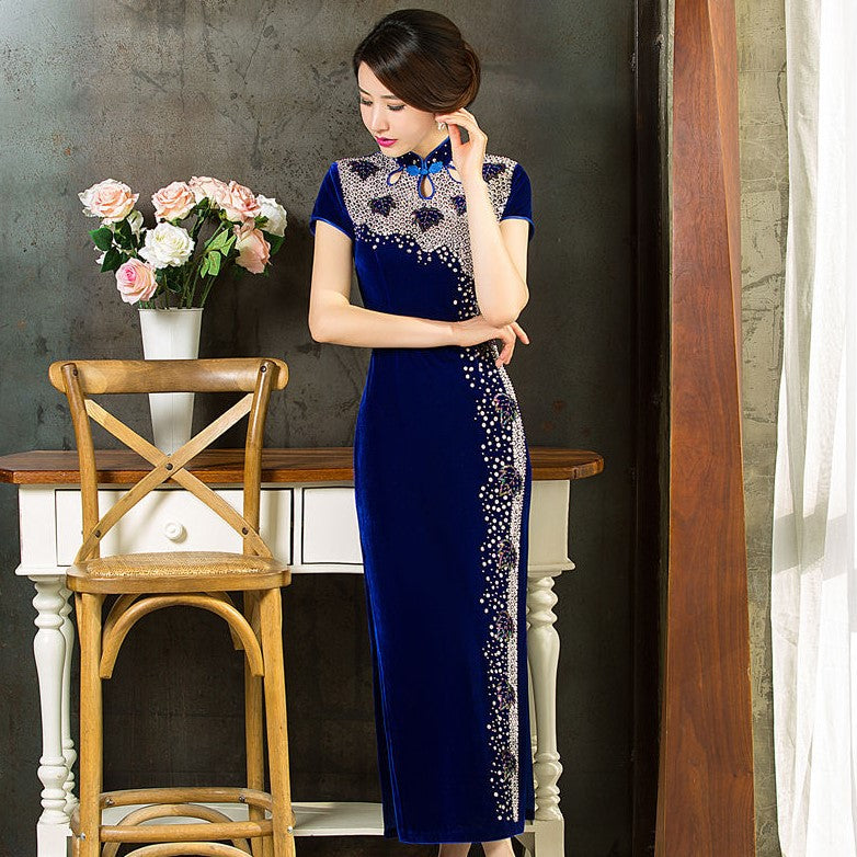 Keyhole Neck Full Length Velvet Cheongsam Chinese Dress with Sequins ...