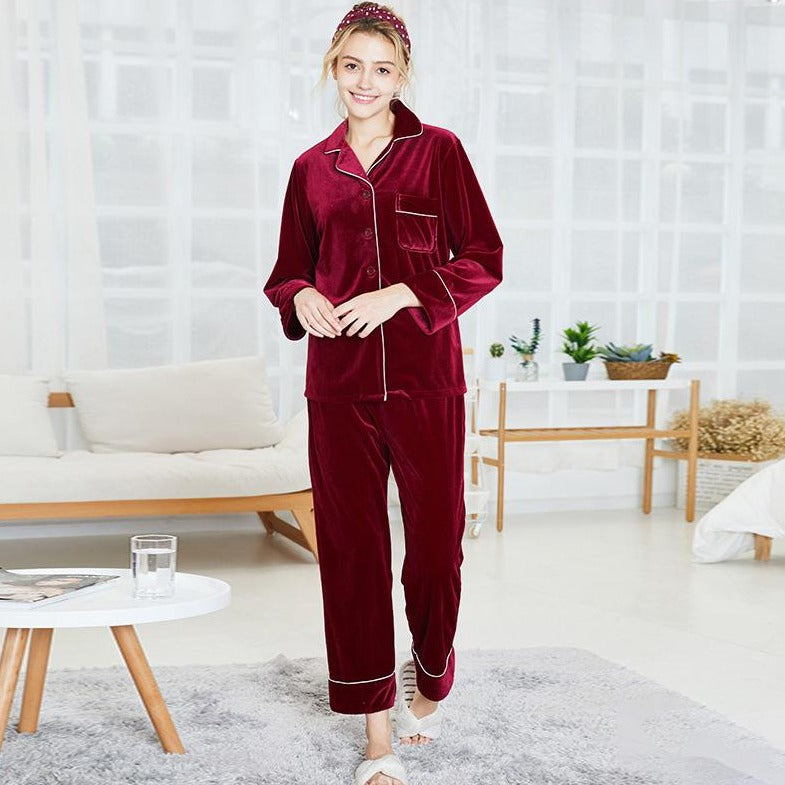 Red discount velvet pyjamas