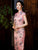 Keyhole Neck Cap Sleeve Traditionnelle Cheongsam Longueur Au Genou Robe Chinoise Florale